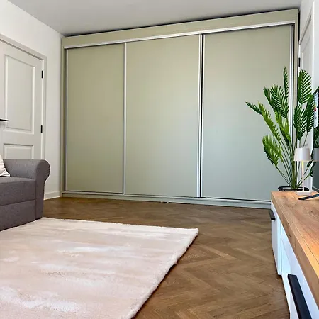 Apartament Pearl *